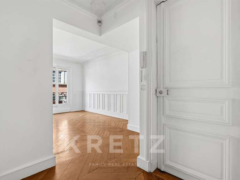 Appartement Paris 6e - 2 chambres - 68m²