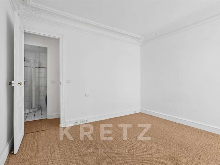 Appartement Paris 6e - 2 chambres - 68m²