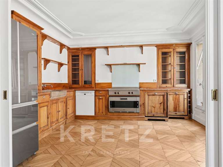 Appartement Paris 6e - 2 chambres - 68m²
