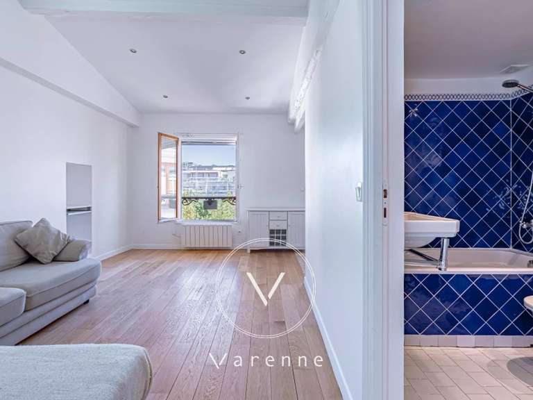 Appartement Paris 6e - 2 chambres - 94m²