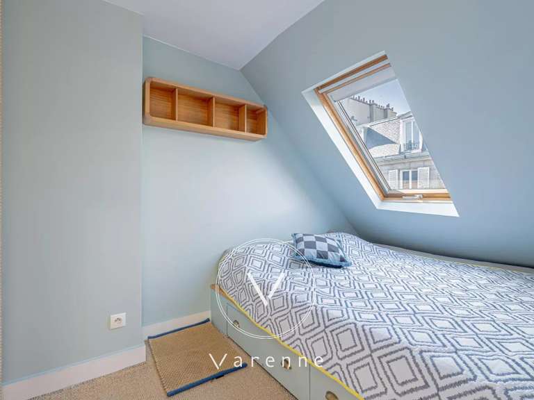 Appartement Paris 6e - 2 chambres - 94m²