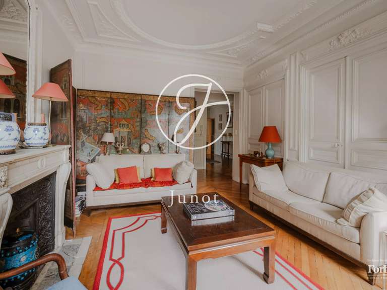 Appartement Paris 6e - 3 chambres - 129m²