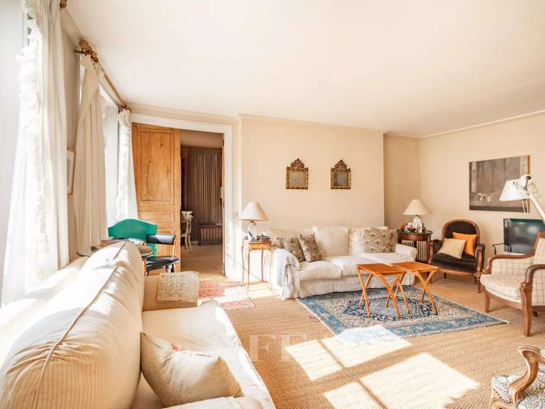Appartement Paris 6e - 2 chambres - 101m²