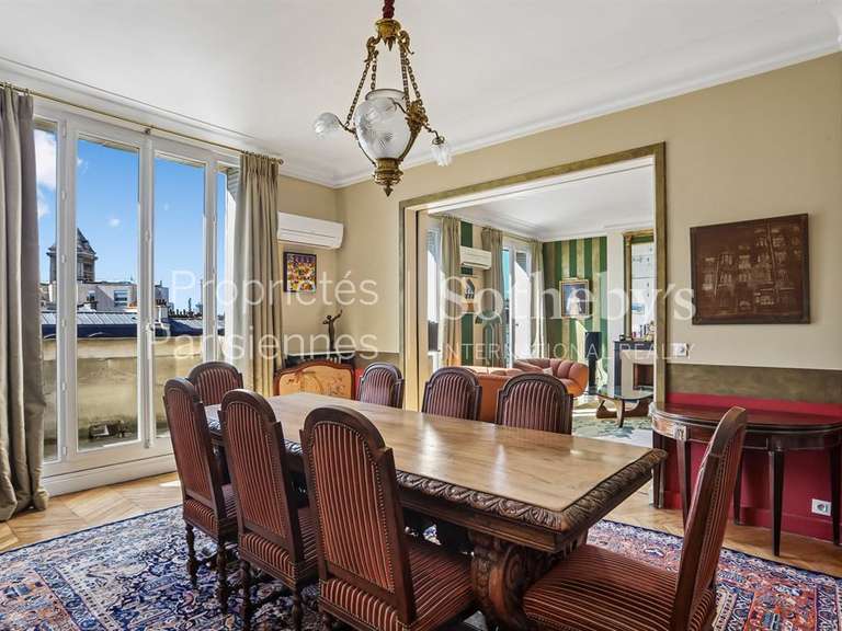 Appartement Paris 6e - 1 chambre - 177m²