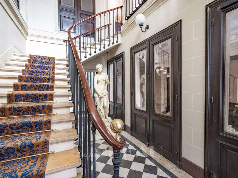 Appartement Paris 6e - 3 chambres - 147m²