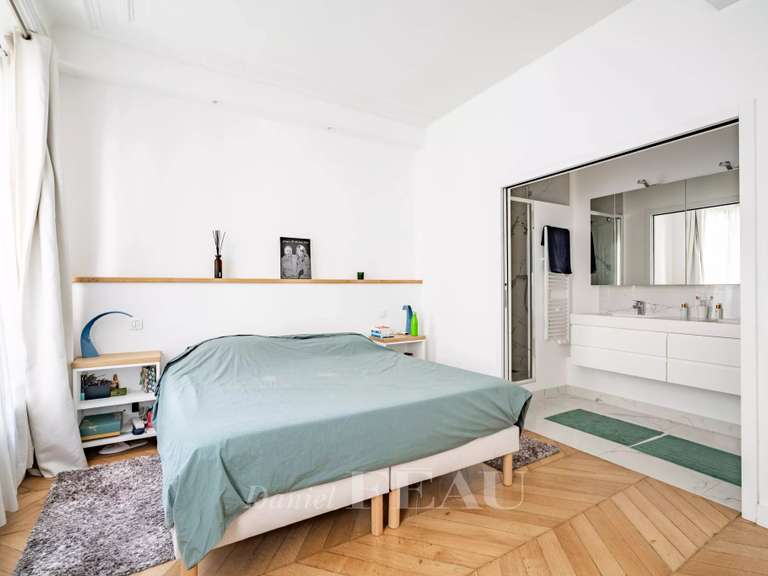 Appartement Paris 6e - 3 chambres - 147m²