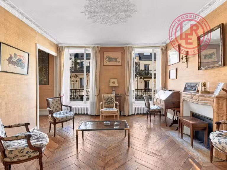 Appartement Paris 6e - 2 chambres - 63m²