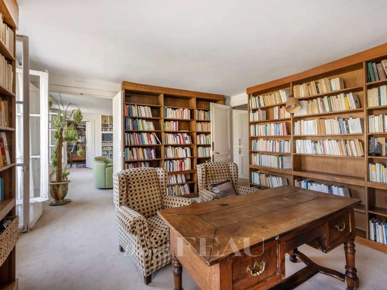Appartement Paris 6e - 4 chambres - 163m²