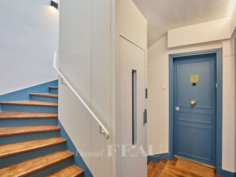 Appartement Paris 6e - 2 chambres - 68m²