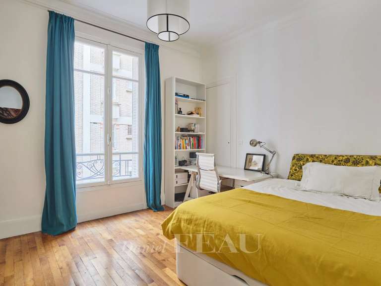Appartement Paris 6e - 5 chambres - 189m²