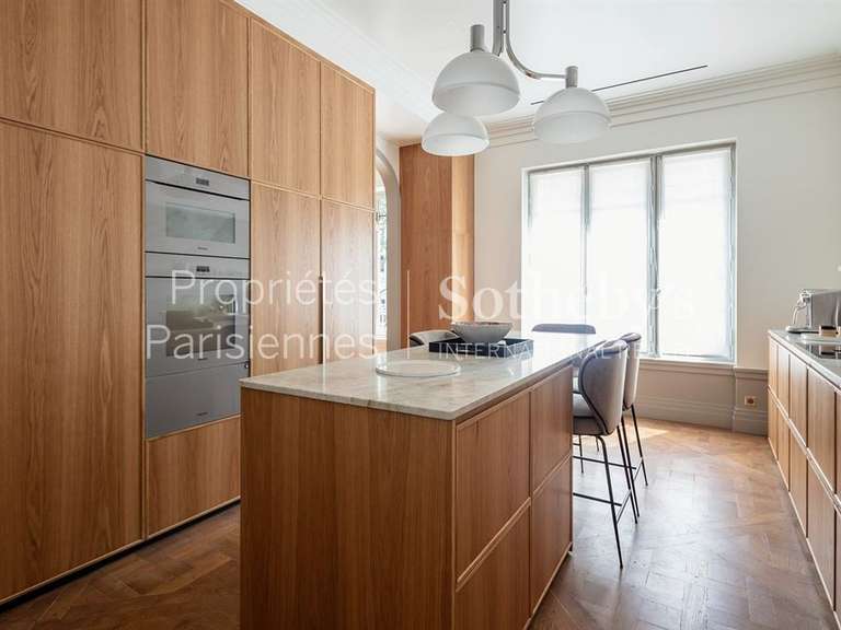 Hôtel particulier Paris 6e - 4 chambres - 389m²