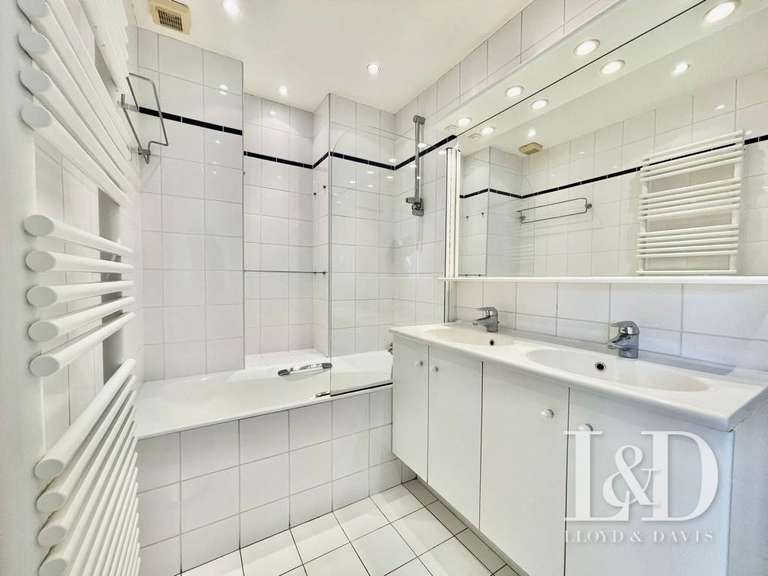 Appartement Paris - 2 chambres - 81m²