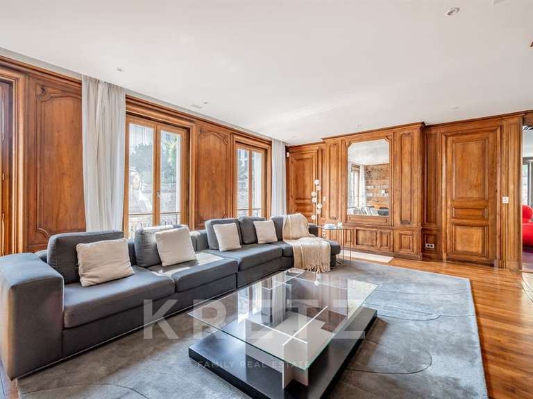 Apartment Paris - 1 bedroom - 236m²