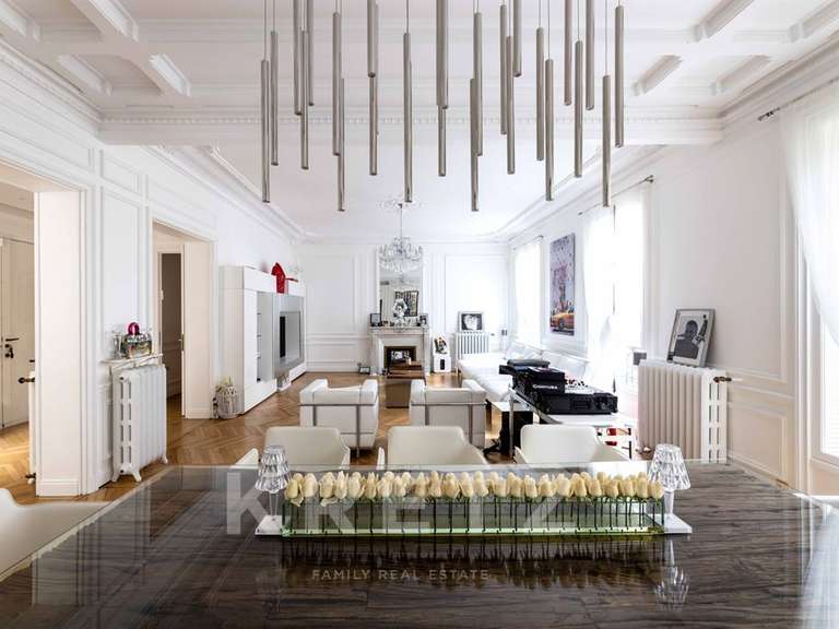 Apartment Paris - 4 bedrooms - 238m²