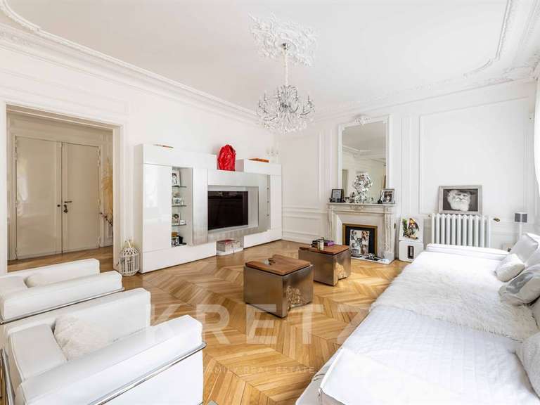 Apartment Paris - 4 bedrooms - 238m²