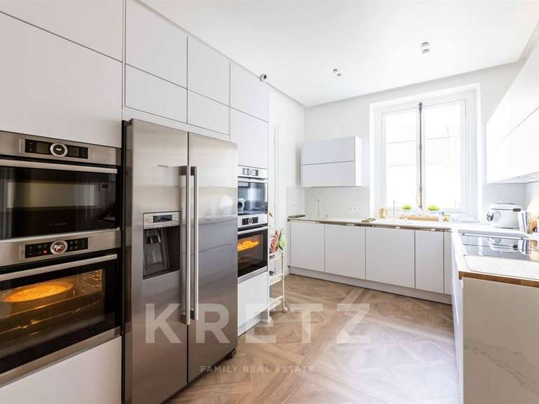 Apartment Paris - 4 bedrooms - 238m²