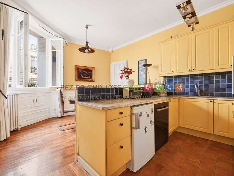 Appartement Paris - 2 chambres - 185m²