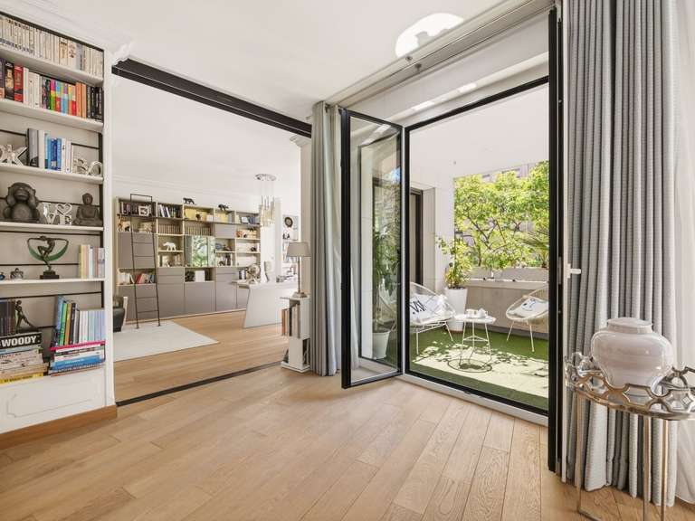 Appartement Paris - 3 chambres - 165m²