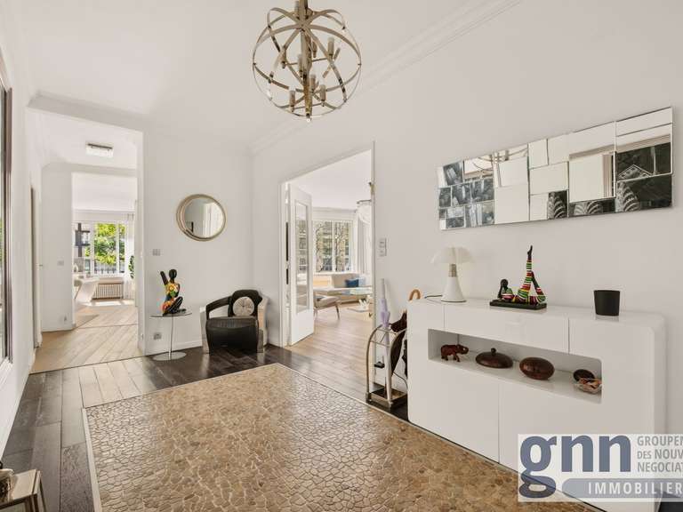 Apartment Paris - 3 bedrooms - 165m²