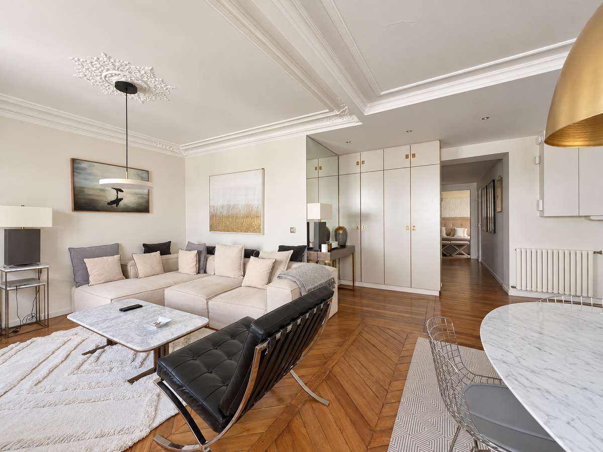 Apartment Paris