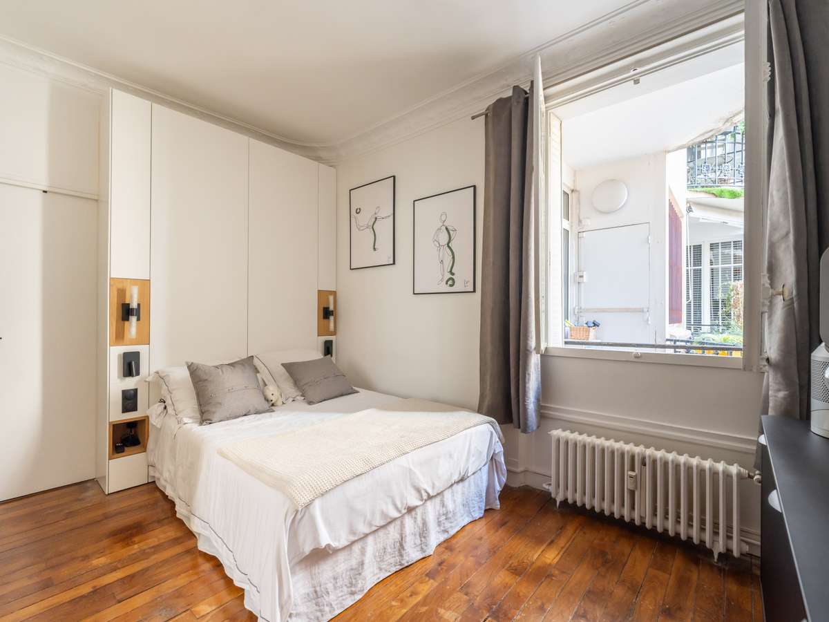 Apartment Paris
