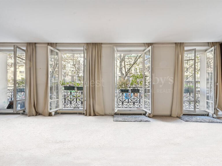 Sale Apartment Paris 7e - 3 bedrooms