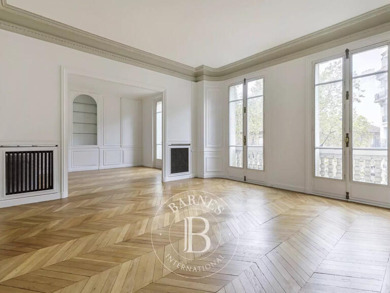 Vente Appartement Paris 7e - 3 chambres