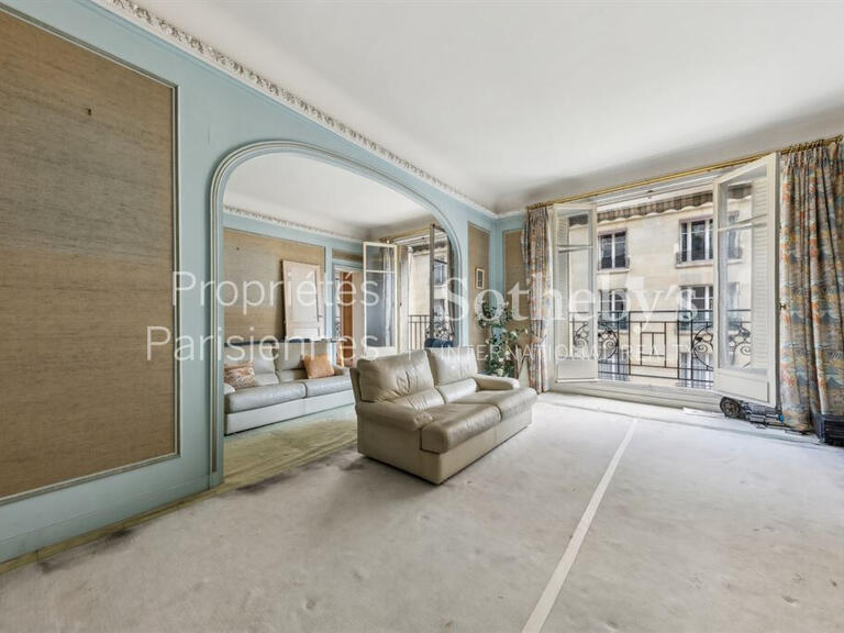 Sale Apartment Paris 7e - 4 bedrooms