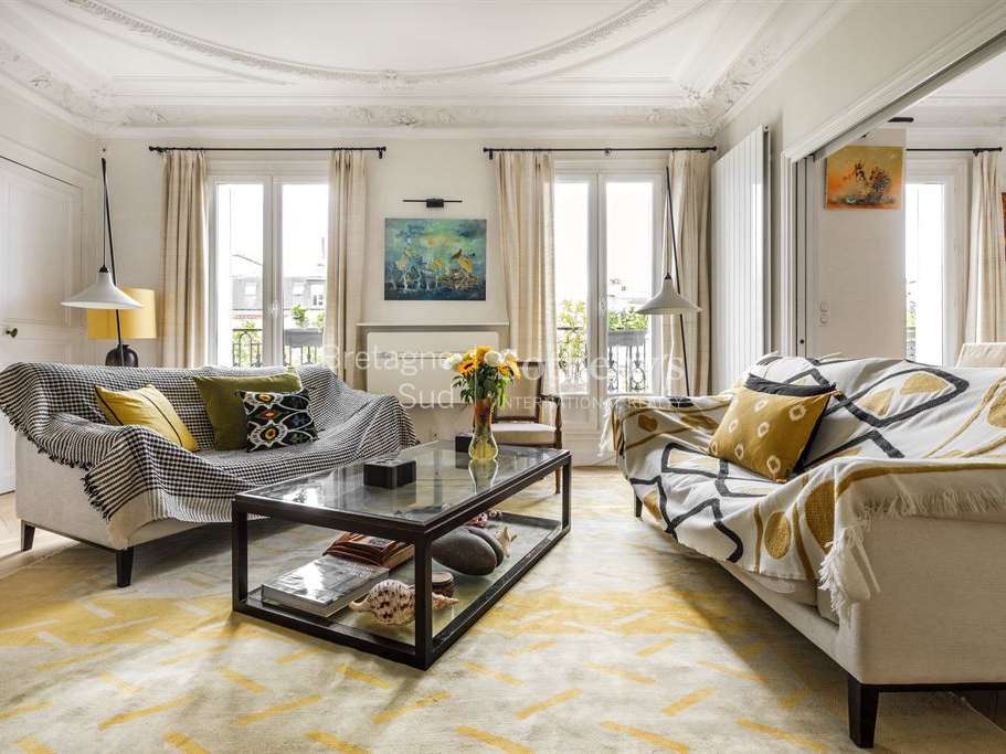 Apartment Paris 7e