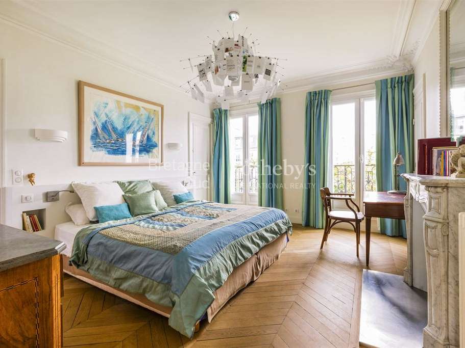 Apartment Paris 7e