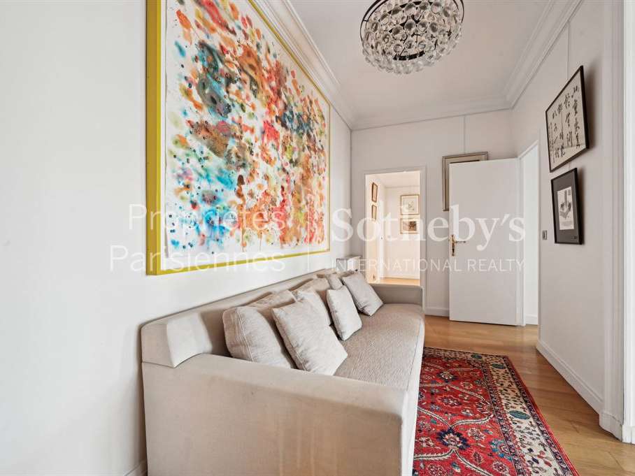 Apartment Paris 7e