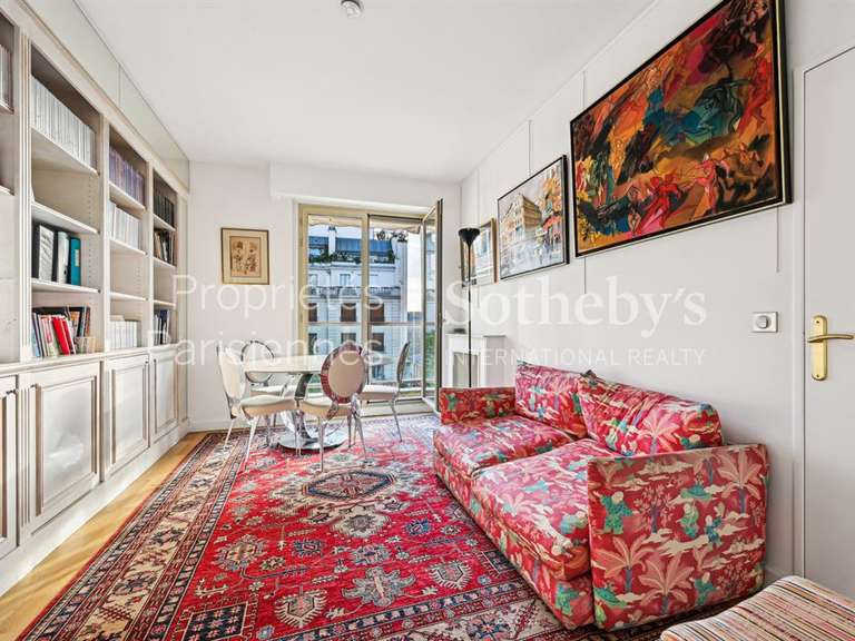 Appartement Paris 7e - 2 chambres - 165m²