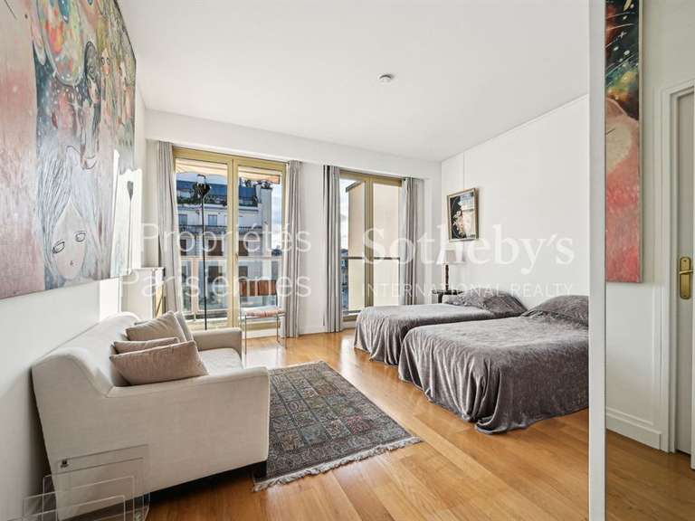 Appartement Paris 7e - 2 chambres - 165m²