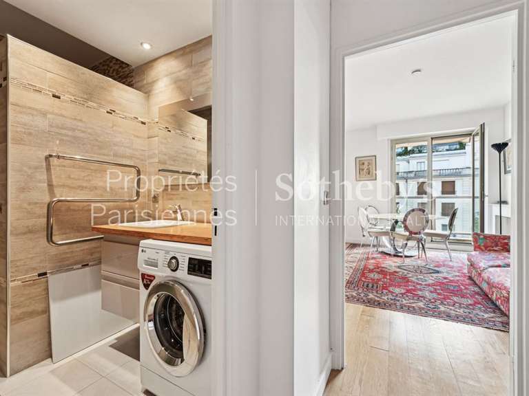 Appartement Paris 7e - 2 chambres - 165m²