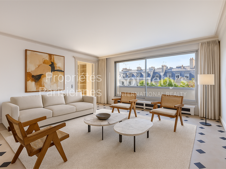 Appartement Paris 7e - 2 chambres - 134m²