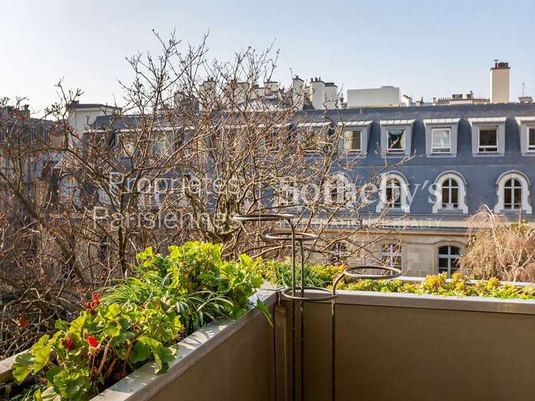 Appartement Paris 7e - 2 chambres - 142m²