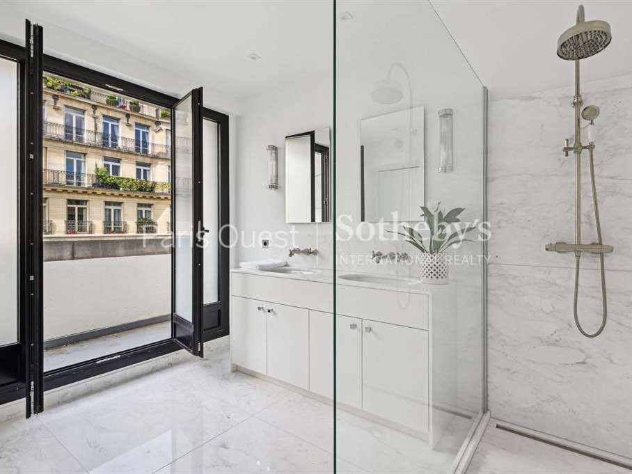 Apartment Paris 7e