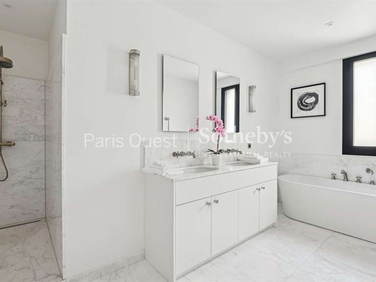 Appartement Paris 7e - 4 chambres - 266m²