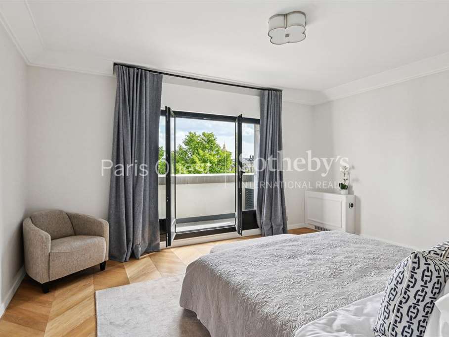 Apartment Paris 7e