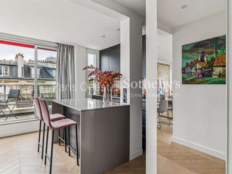 Appartement Paris 7e - 2 chambres - 86m²