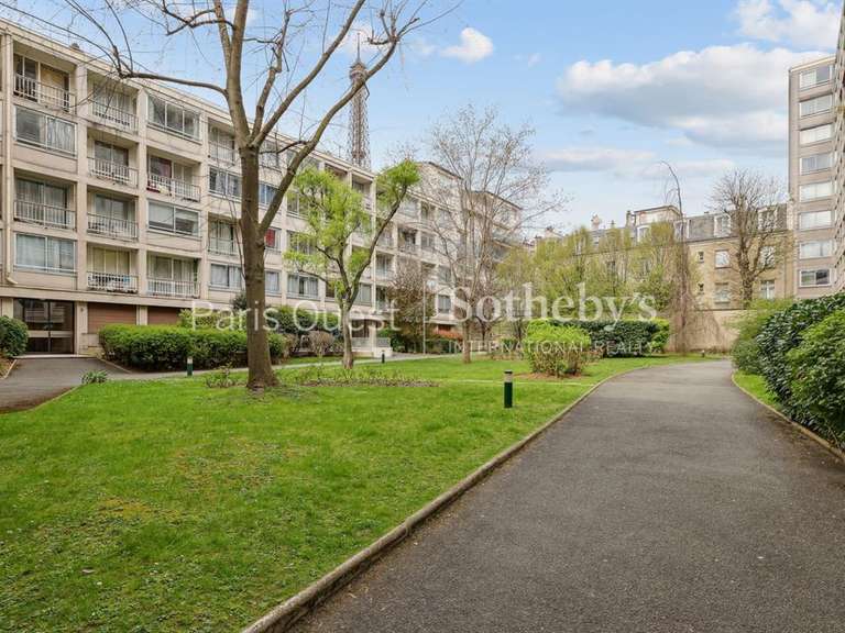 Appartement Paris 7e - 2 chambres - 86m²