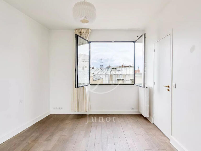 Appartement Paris 7e - 2 chambres - 102m²