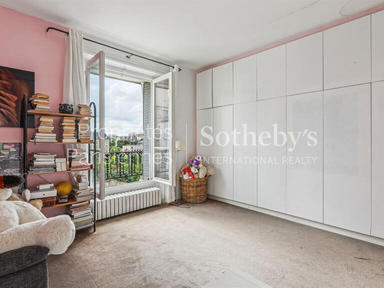 Appartement Paris 7e - 5 chambres - 179m²