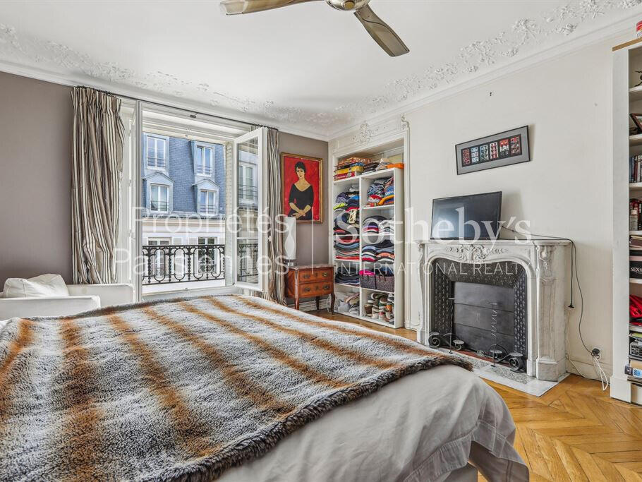 Apartment Paris 7e