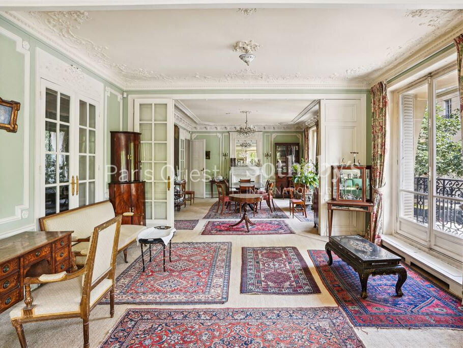 Apartment Paris 7e