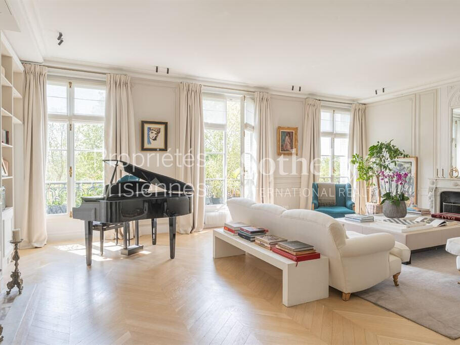 Apartment Paris 7e
