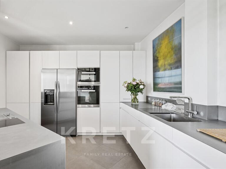 Appartement Paris 7e - 3 chambres - 155m²