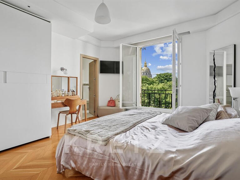 Appartement Paris 7e - 3 chambres - 155m²