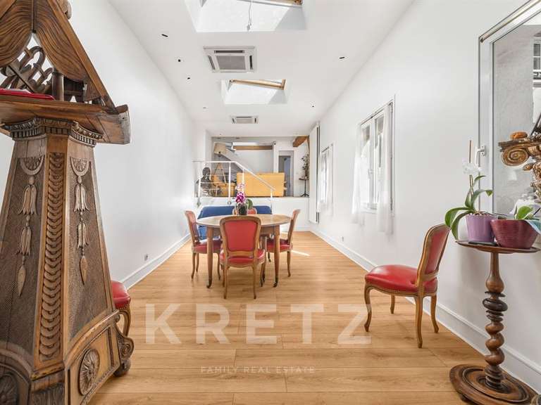 Apartment Paris 7e - 3 bedrooms - 154m²