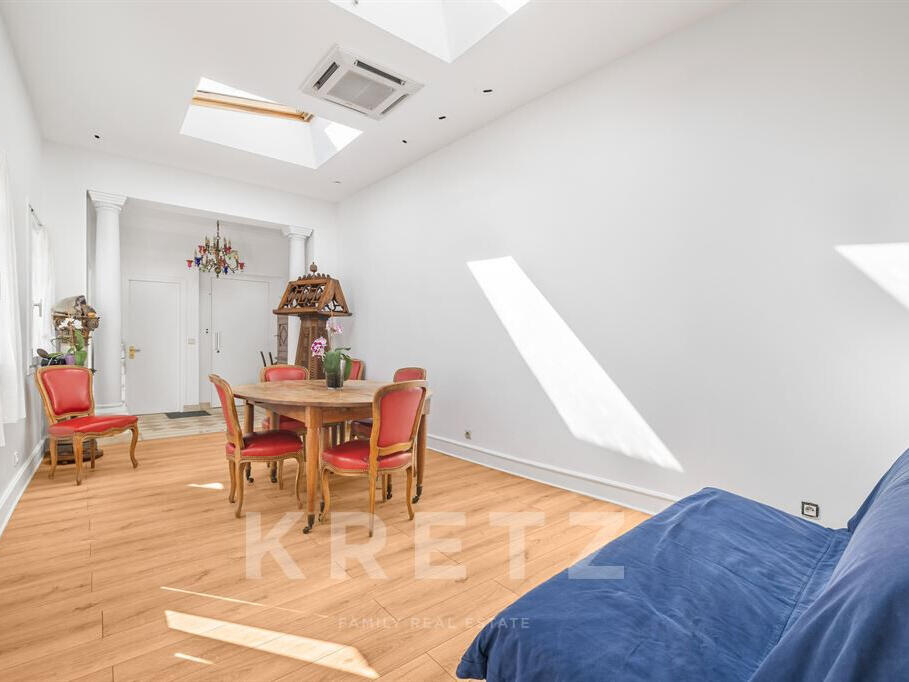 Apartment Paris 7e